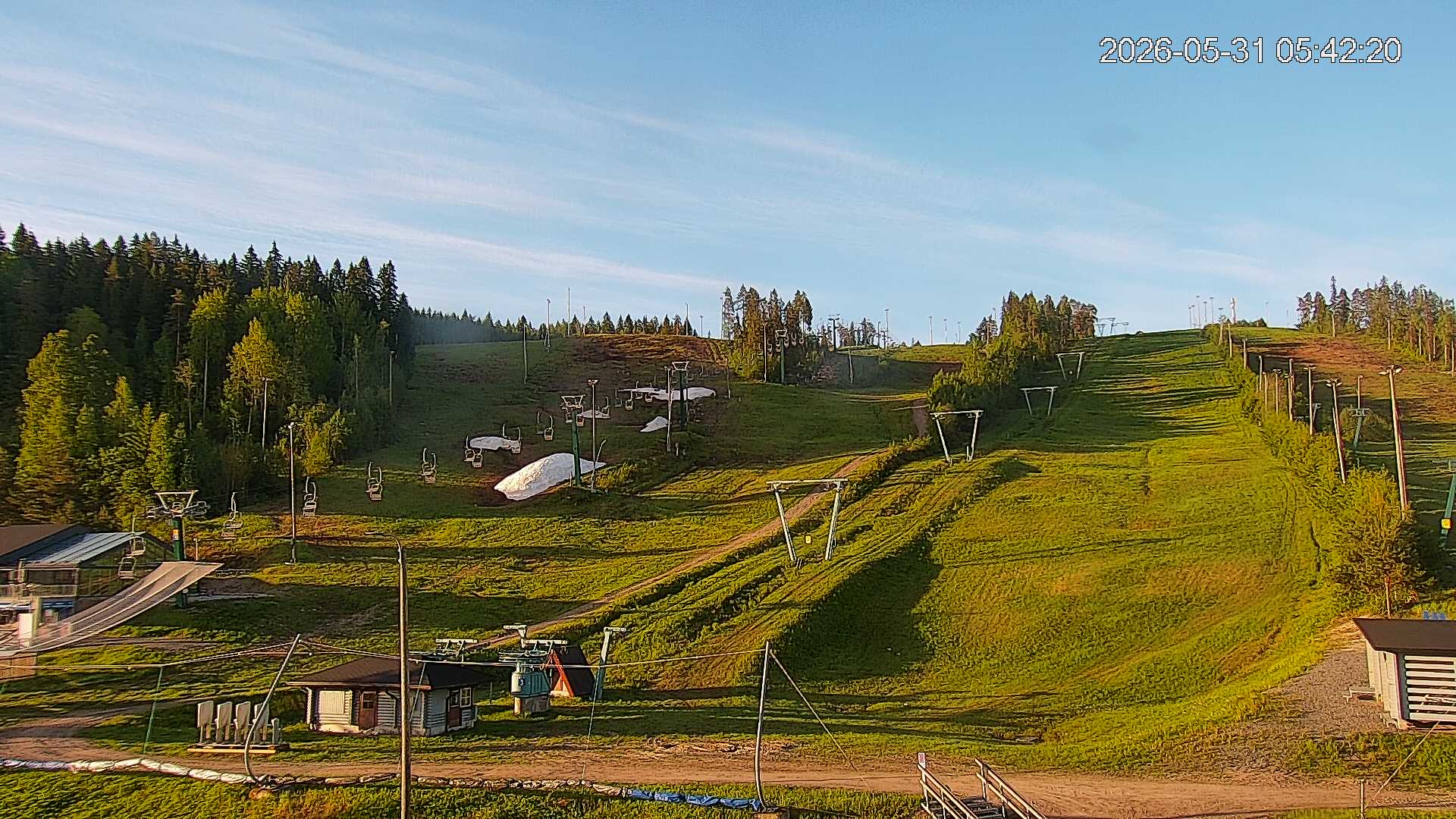 Pohjoisrinteet (Hissit 2-3 ala-asema)
